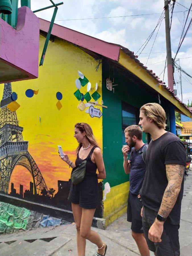 Griya Backpacker Pak Yon Bed & Breakfast Malang Ngoại thất bức ảnh